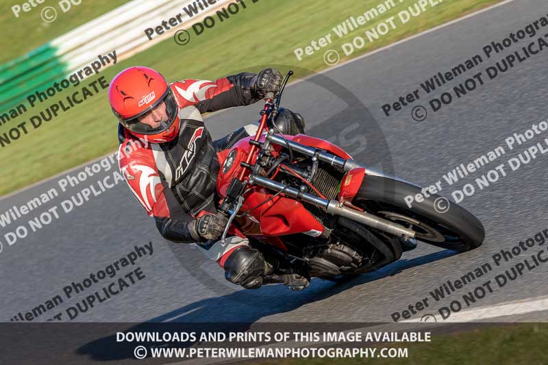 PJM Wedding Photography;enduro digital images;event digital images;eventdigitalimages;mallory park;mallory park photographs;mallory park trackday;mallory park trackday photographs;no limits trackdays;peter wileman photography;racing digital images;trackday digital images;trackday photos